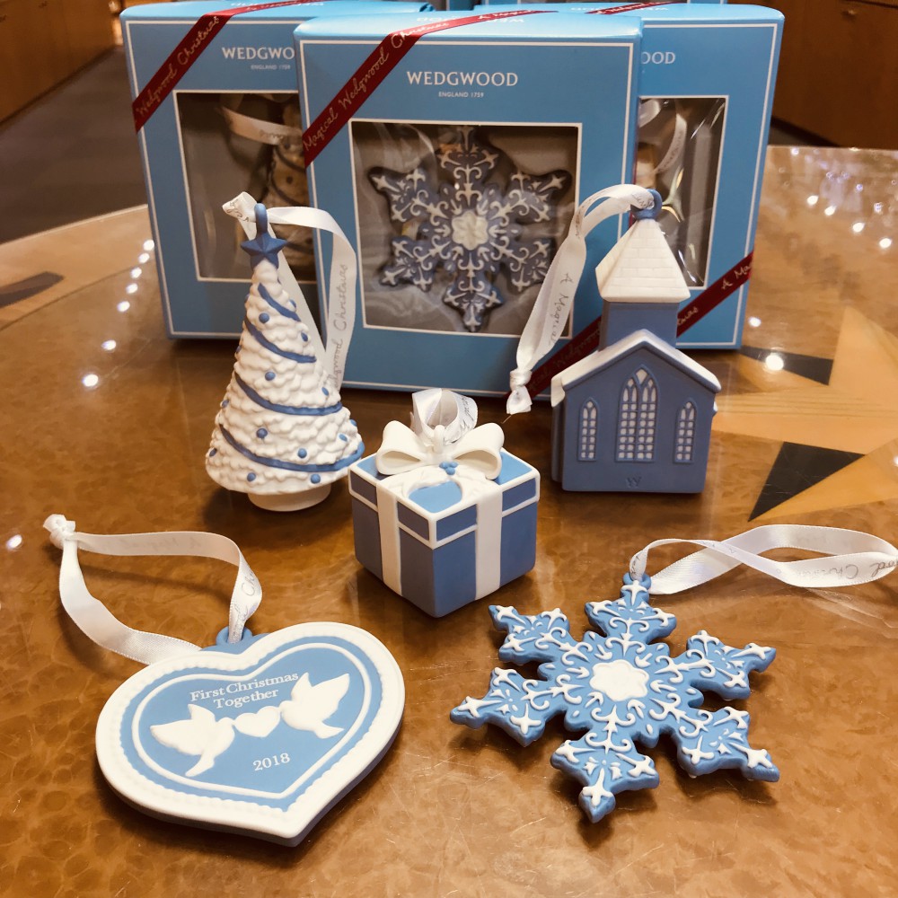 Wedgwood 2019 ホリデーオーナメント 置物 クリスマスツリー。｜屋外照明