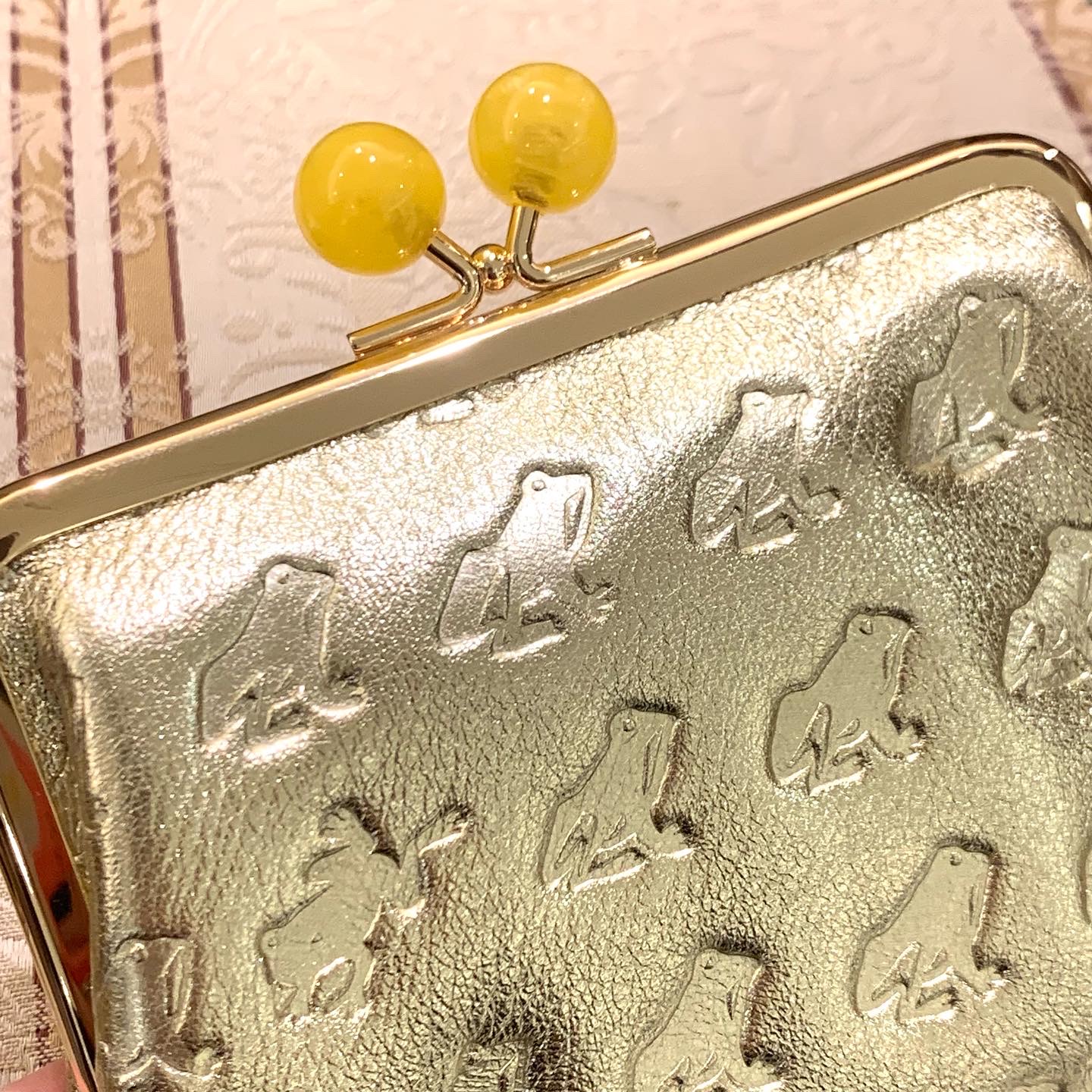 ☆やま☆オルゴナイト☆お財布ベッド☆ 小さく速い箱型財布『SKITTLE スキットル』 Makuake（マクアケ）にて