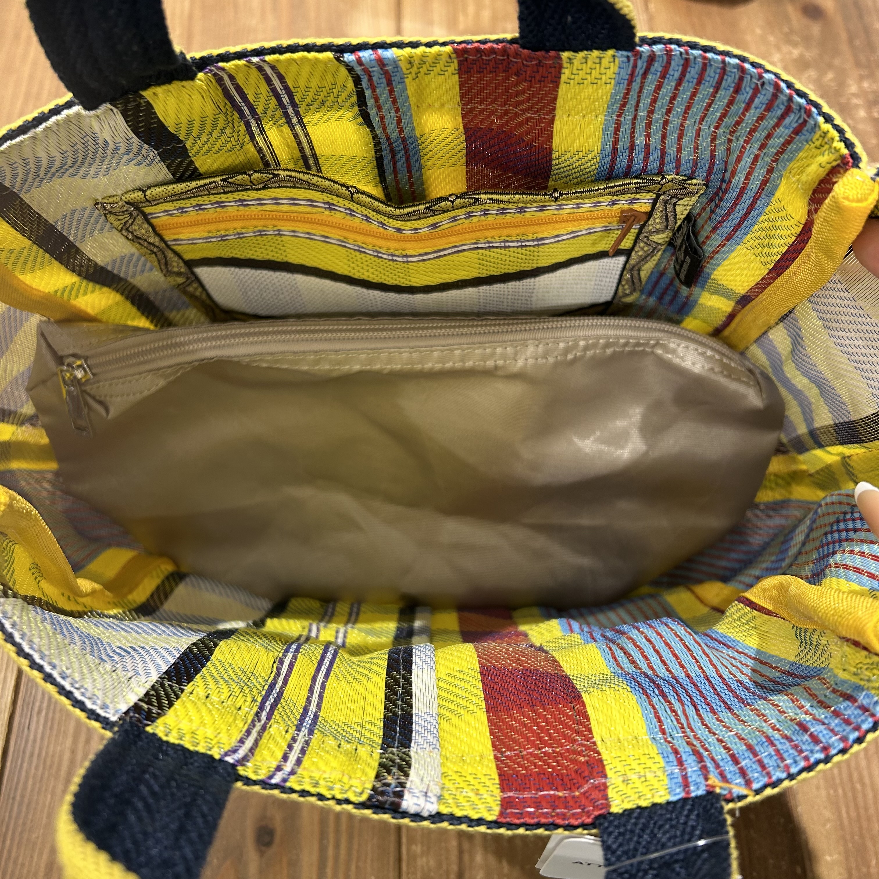 ペル ヴィアム | ショップ詳細 | 神戸国際会館 SOL